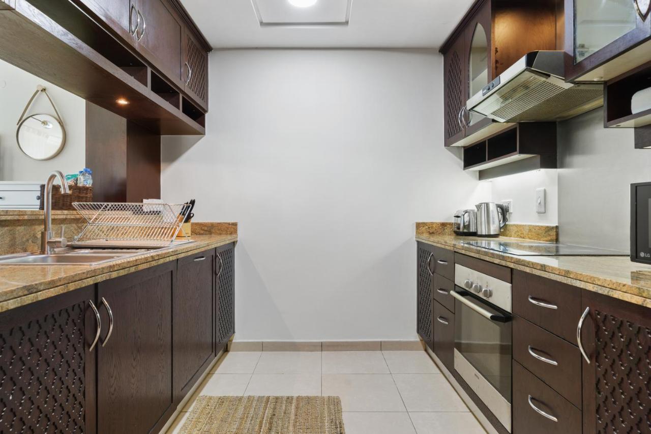 Stylish Apartment With Partial Burj Khalifa View ドバイ エクステリア 写真